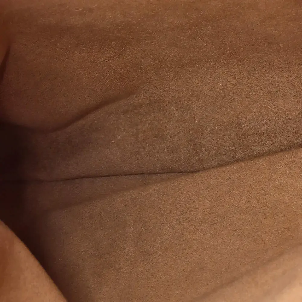 Louis Vuitton Selene Handbag Mahina #250904L16B - Picture 5 of 9